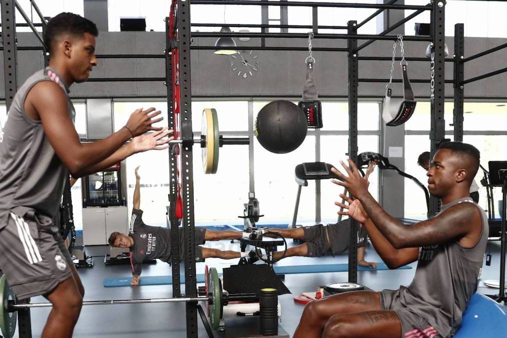 Новость на сайте FondoRuso.ru /assets/img//news/2020/2020-10-16-06-vinicius.jpg