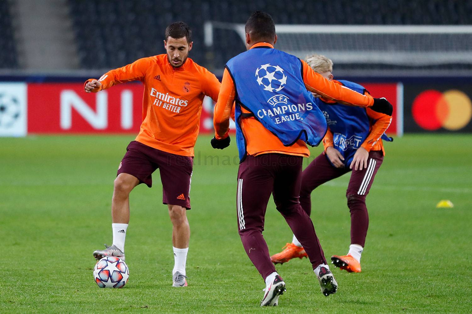 Новость на сайте FondoRuso.ru /assets/img//news/2020/2020-10-27-50-trainingsession.jpg