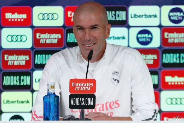 Новость на сайте FondoRuso.ru /assets/img//news/2020/2020-11-07-04-zidane.jpg