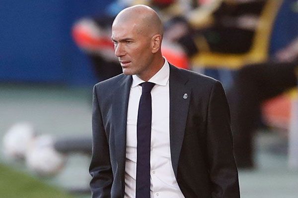 Новость на сайте FondoRuso.ru /assets/img//news/2020/2020-11-21-58-zidane.jpg