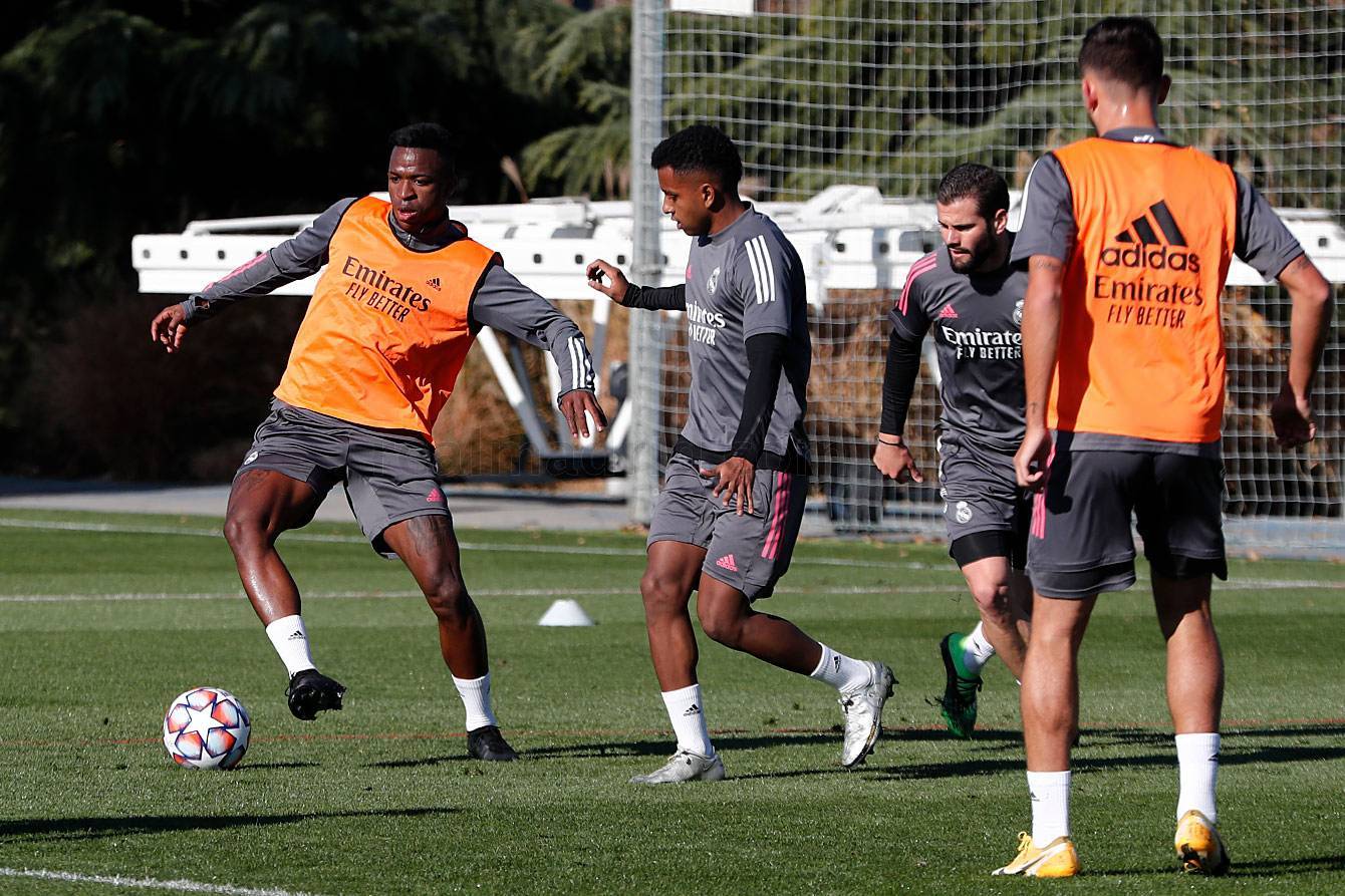 Новость на сайте FondoRuso.ru /assets/img//news/2020/2020-11-23-42-trainingsession.jpg