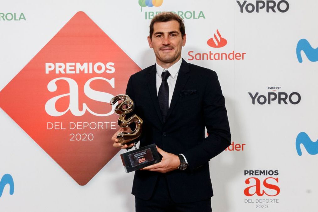 Новость на сайте FondoRuso.ru /assets/img//news/2020/2020-12-05-37-casillas.jpg