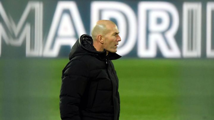 Новость на сайте FondoRuso.ru /assets/img//news/2020/2020-12-13-10-zidane.jpg