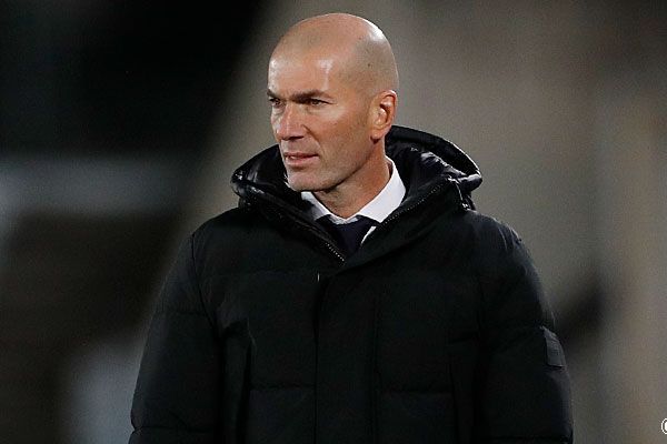 Новость на сайте FondoRuso.ru /assets/img//news/2020/2020-12-16-17-zidane.jpg