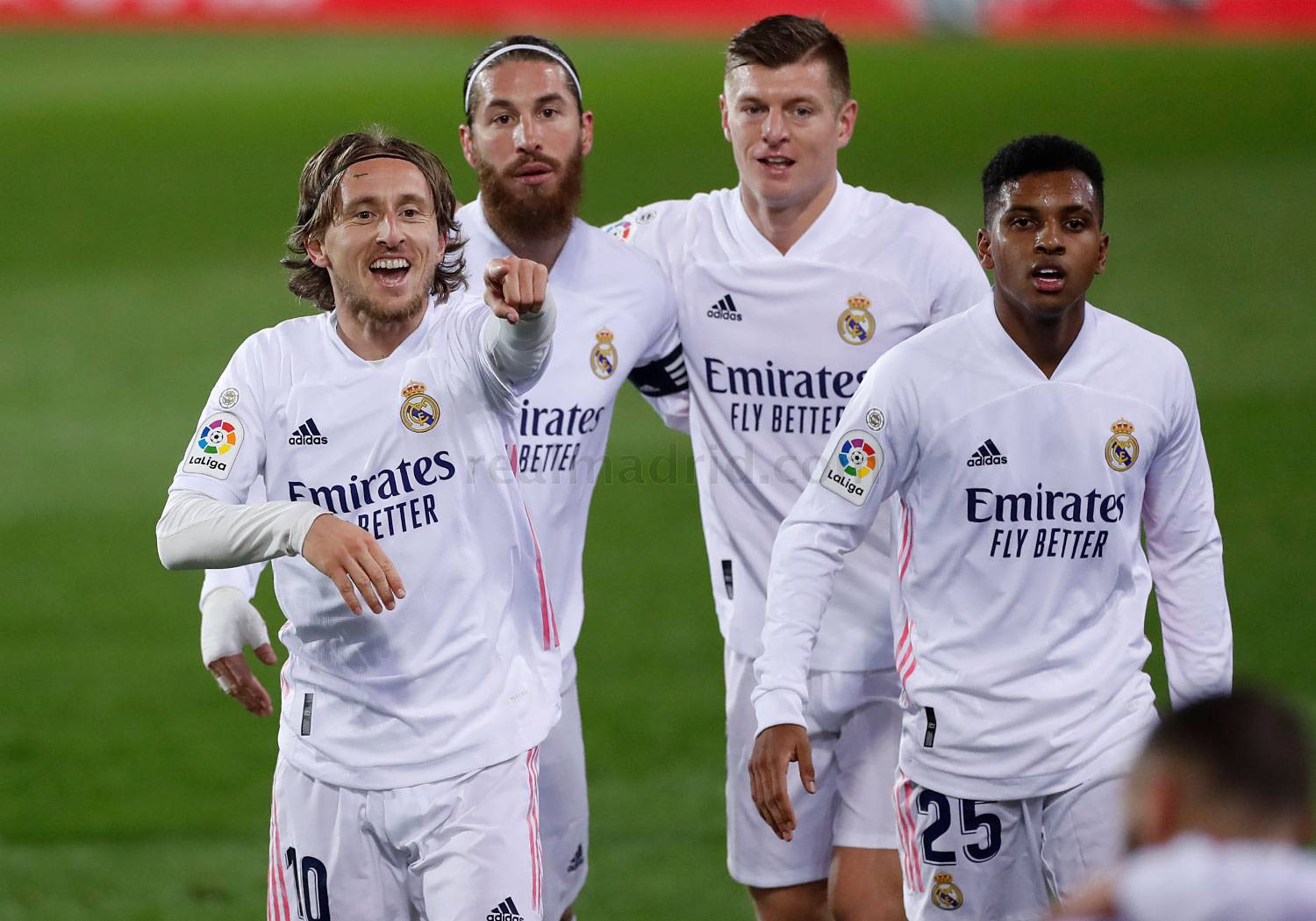 Новость на сайте FondoRuso.ru /assets/img//news/2020/2020-12-21-35-av16840thumb.jpg