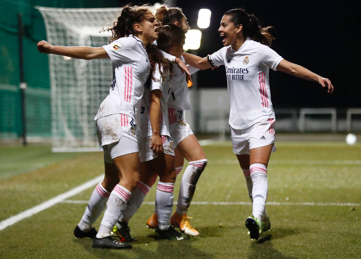 Новость на сайте FondoRuso.ru /assets/img//news/2021/2021-01-27-20-rmfemenino2.jpg