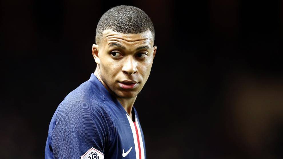 Новость на сайте FondoRuso.ru /assets/img//news/2021/2021-01-30-48-mbappe.jpg