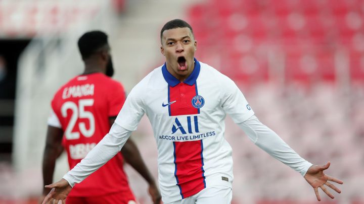 Новость на сайте FondoRuso.ru /assets/img//news/2021/2021-03-01-10-kilian-mbappe-pszh.jpg