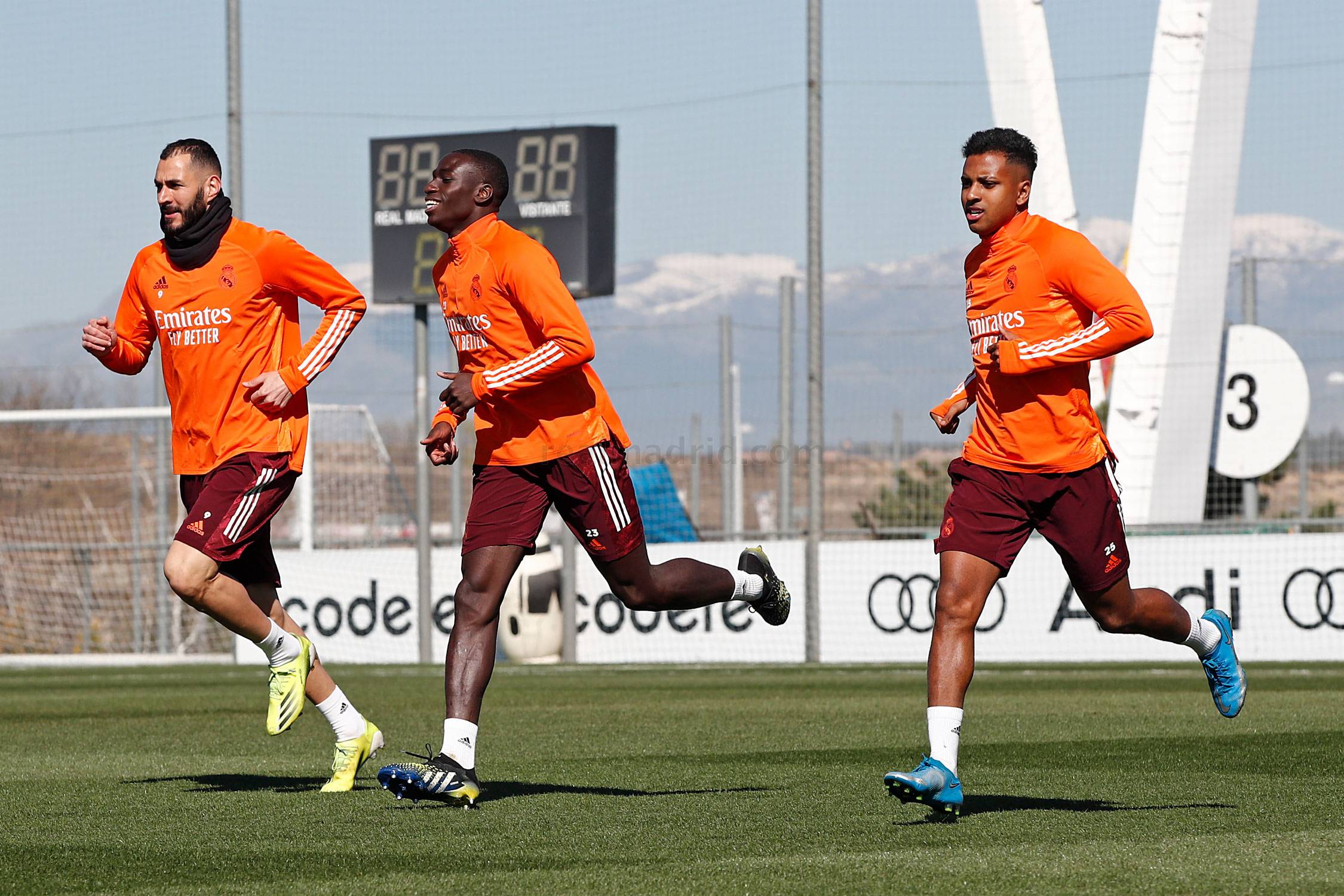 Новость на сайте FondoRuso.ru /assets/img//news/2021/2021-03-15-08-trenirovka-1503.jpg