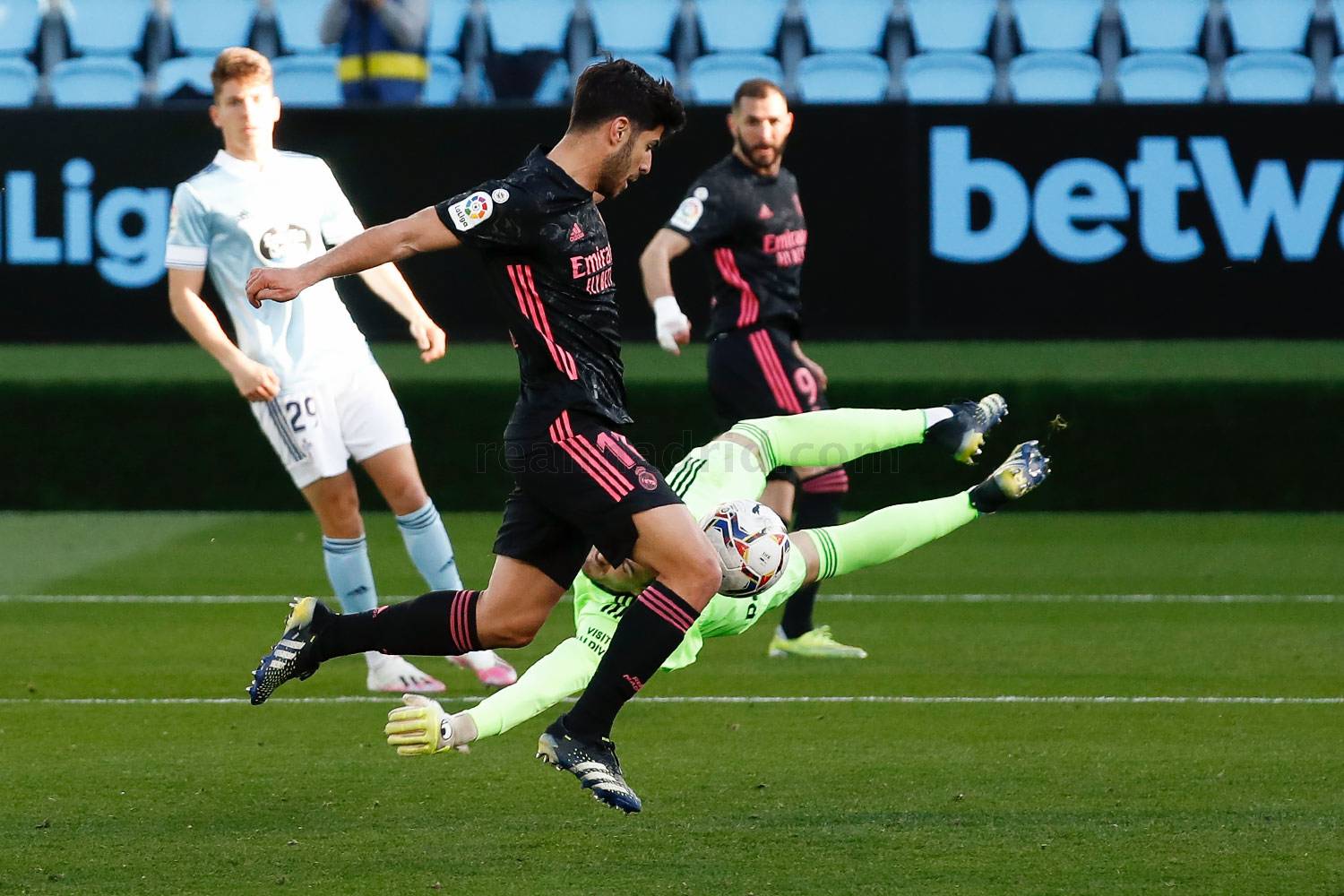 Новость на сайте FondoRuso.ru /assets/img//news/2021/2021-03-21-15-asensio-selta-gol.jpg