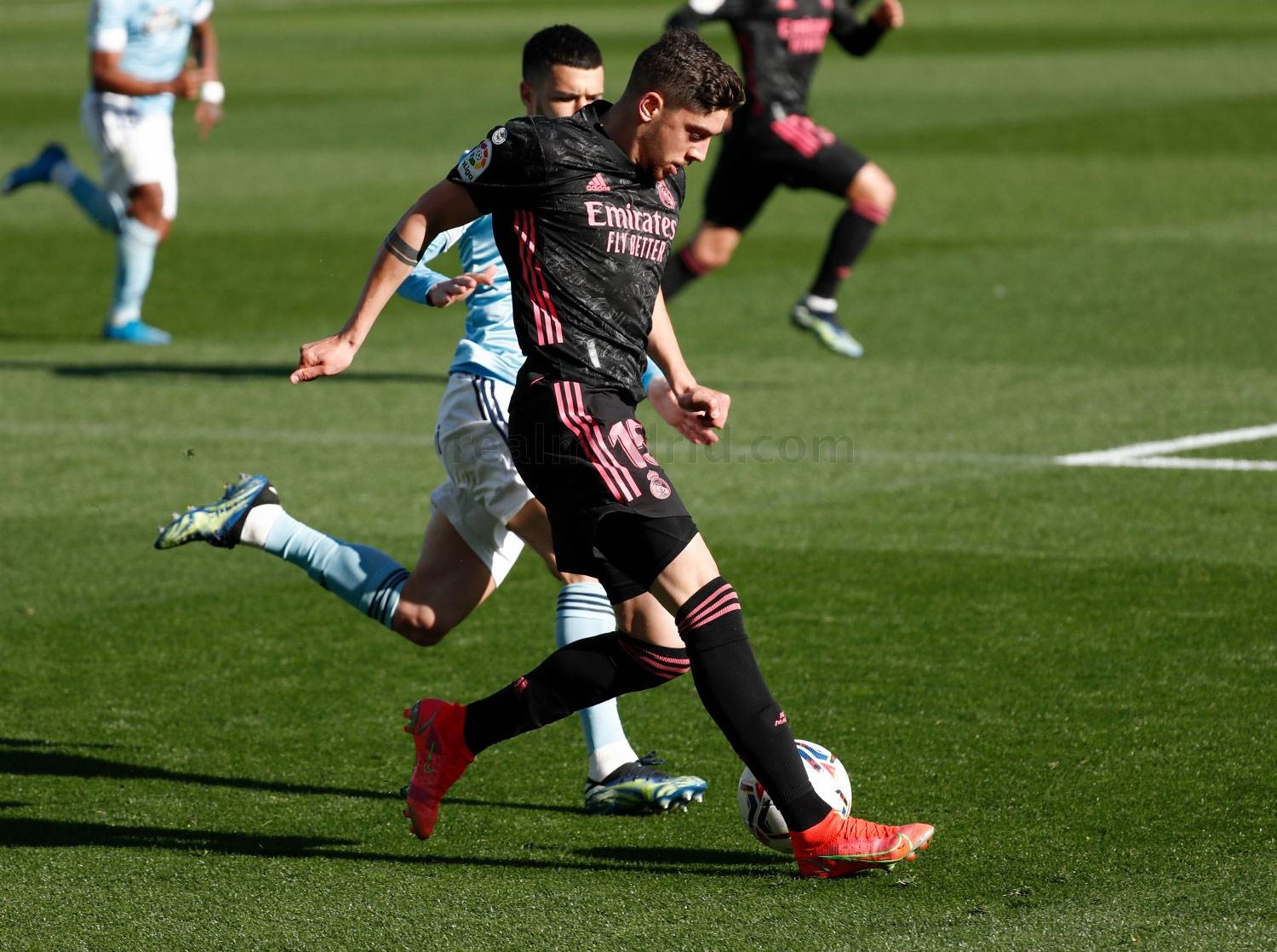 Новость на сайте FondoRuso.ru /assets/img//news/2021/2021-03-23-58-valverde-vernulsya.jpg