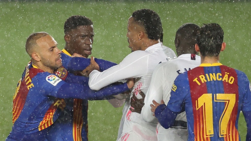 Новость на сайте FondoRuso.ru /assets/img//news/2021/2021-04-13-16-militao.jpeg