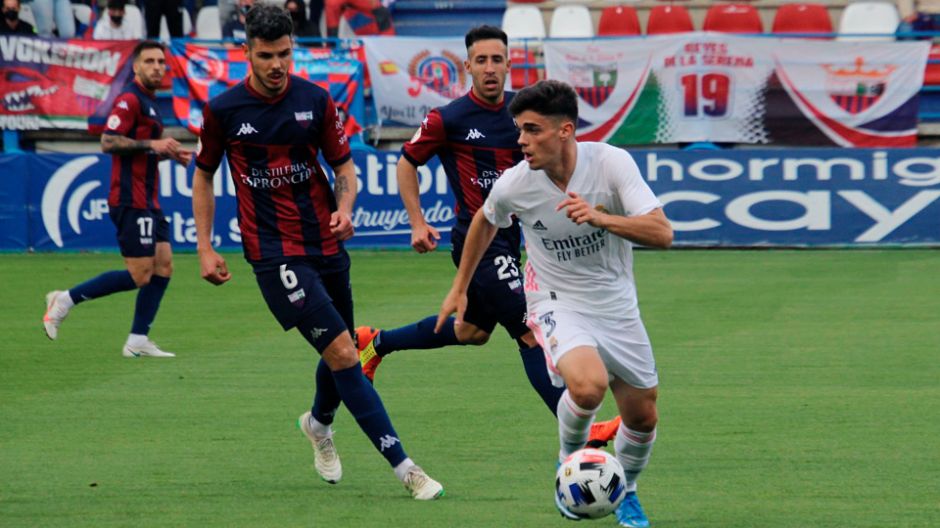 Новость на сайте FondoRuso.ru /assets/img//news/2021/2021-04-25-16-castilla.jpg