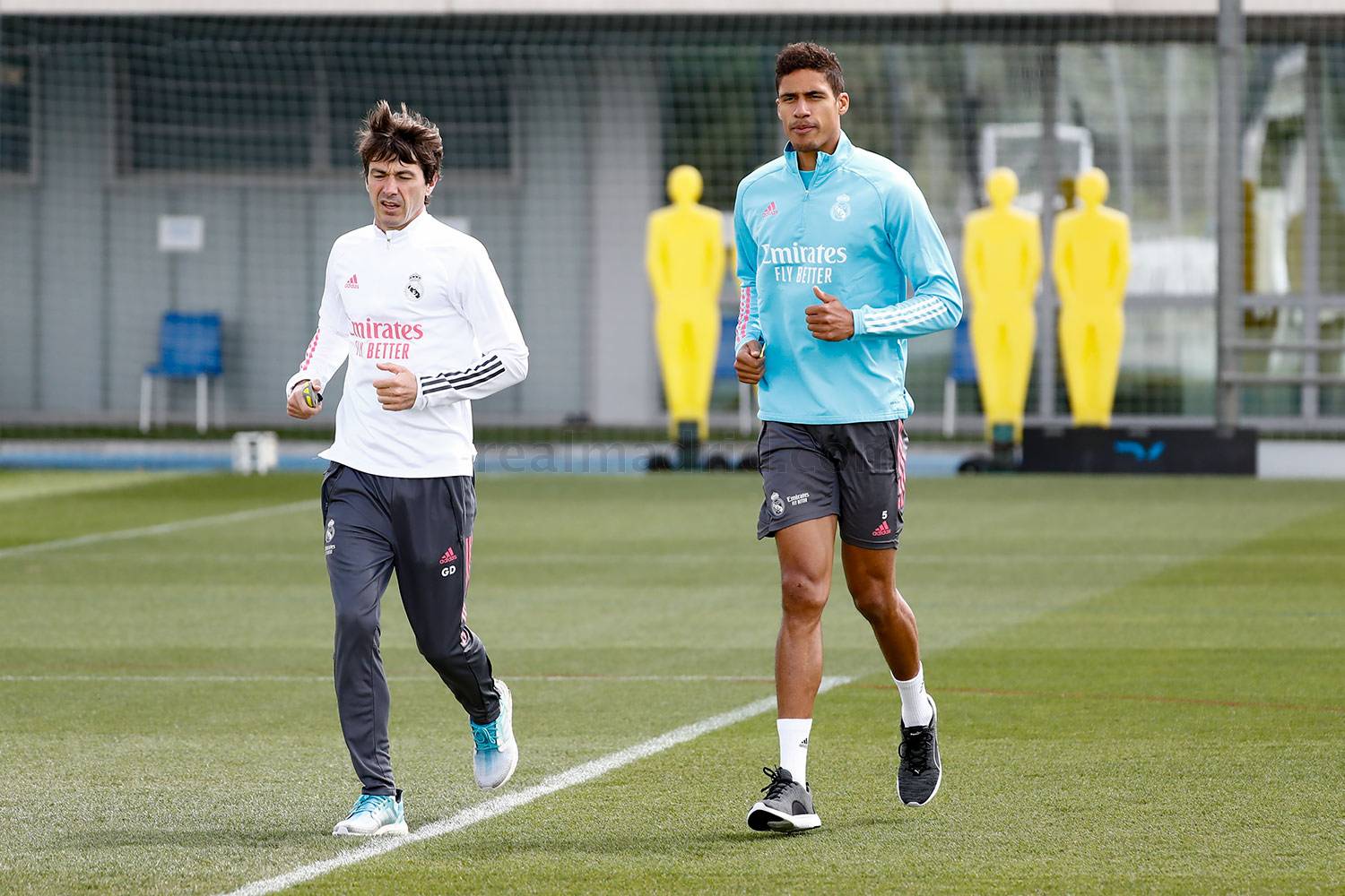 Новость на сайте FondoRuso.ru /assets/img//news/2021/2021-05-10-16-trenirovka-1005-varan.jpg