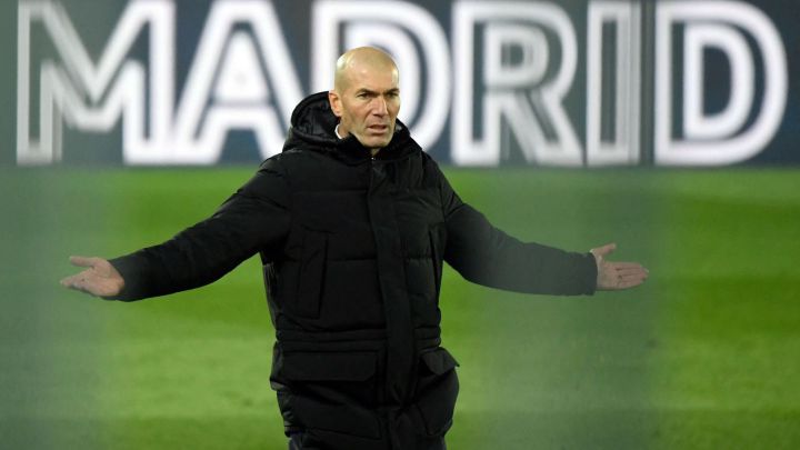 Новость на сайте FondoRuso.ru /assets/img//news/2021/2021-05-28-29-zidane.jpg