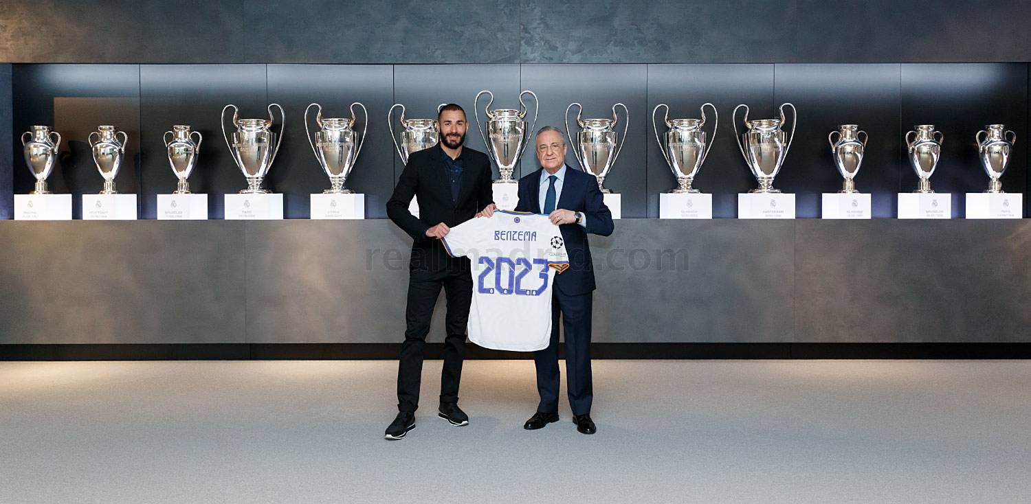 Новость на сайте FondoRuso.ru /assets/img//news/2021/2021-08-20-48-benzema.jpeg