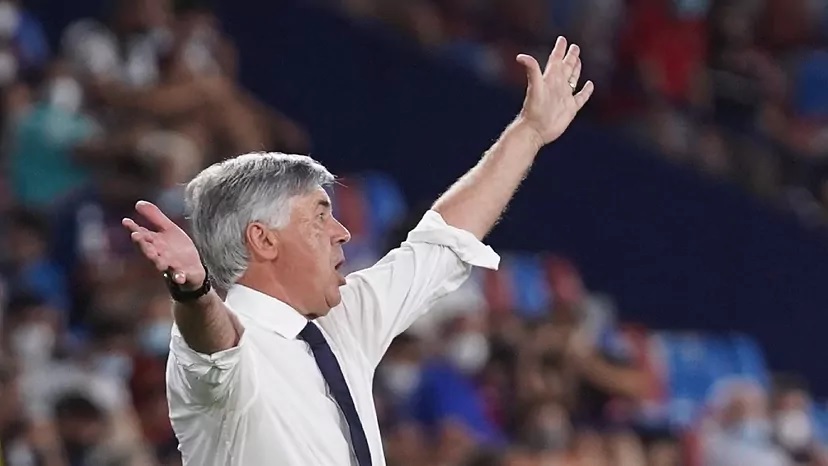 Новость на сайте FondoRuso.ru /assets/img//news/2021/2021-08-24-03-ancelotti.jpg