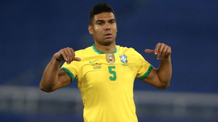 Новость на сайте FondoRuso.ru /assets/img//news/2021/2021-08-24-19-casemiro.jpg