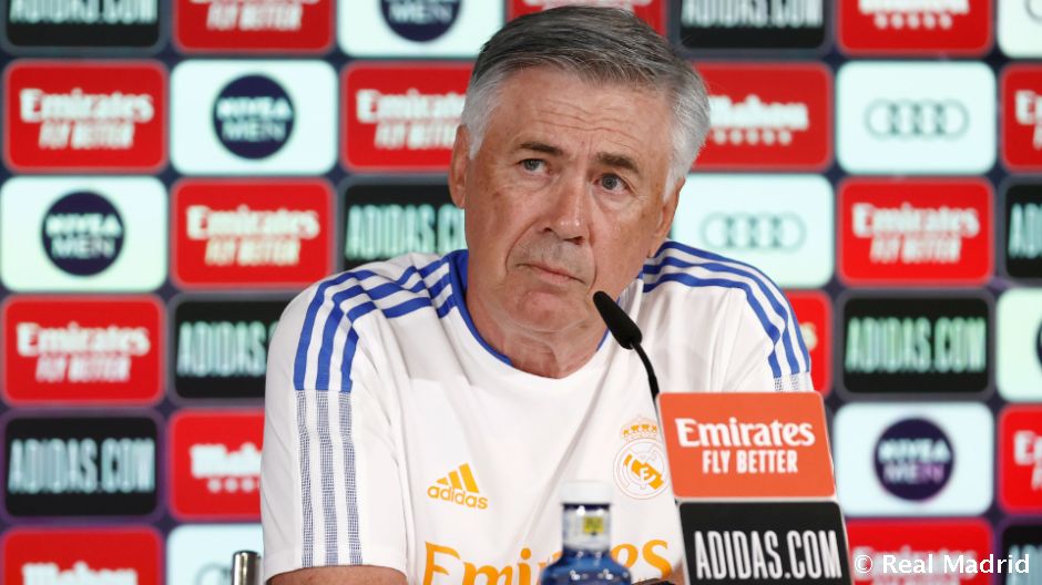 Новость на сайте FondoRuso.ru /assets/img//news/2021/2021-09-12-12-ancelotti.jpg