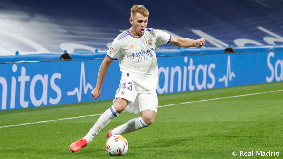 Новость на сайте FondoRuso.ru /assets/img//news/2021/2021-09-24-16-sergio-sanos.jpg