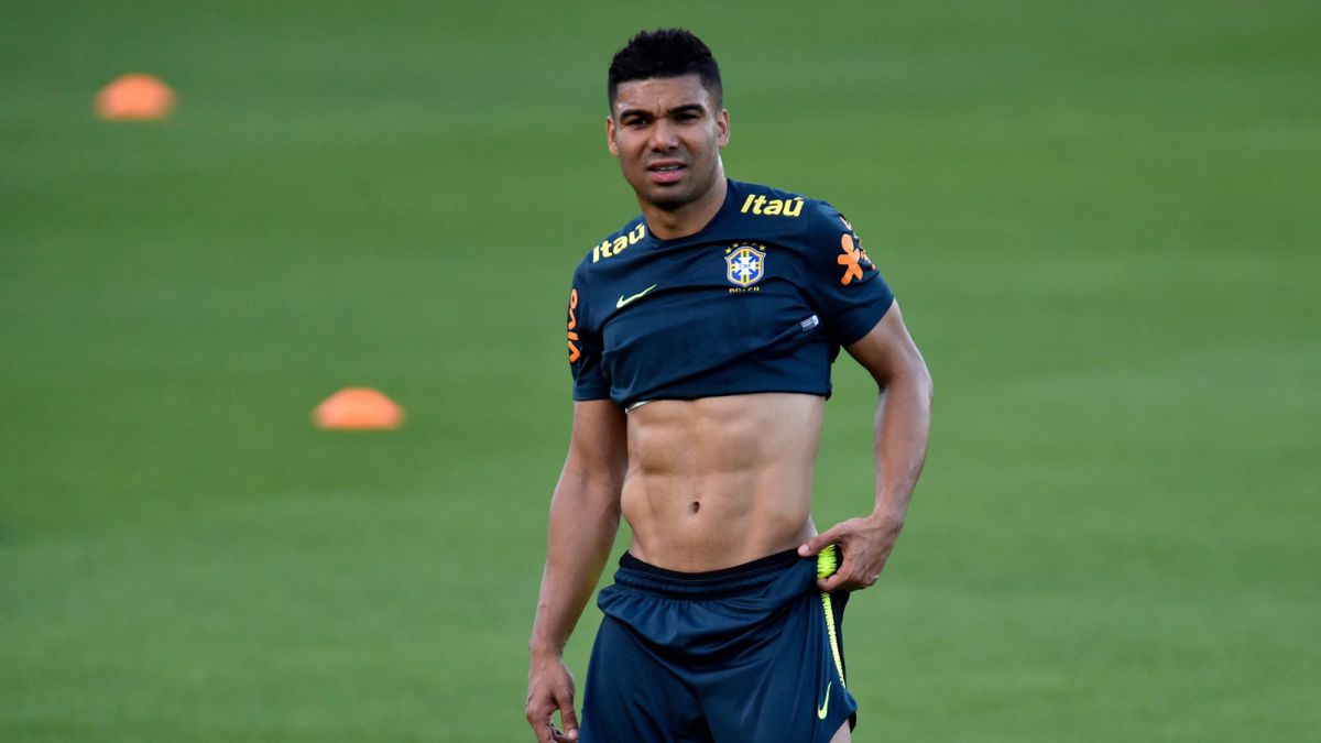 Новость на сайте FondoRuso.ru /assets/img//news/2021/2021-10-07-03-casemiro.jpg