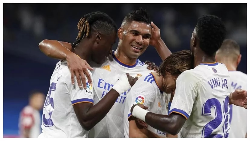 Новость на сайте FondoRuso.ru /assets/img//news/2021/2021-10-12-14-casemiro.jpg