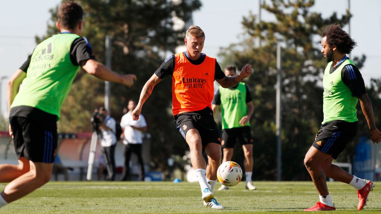 Новость на сайте FondoRuso.ru /assets/img//news/2021/2021-10-12-28-training.jpg