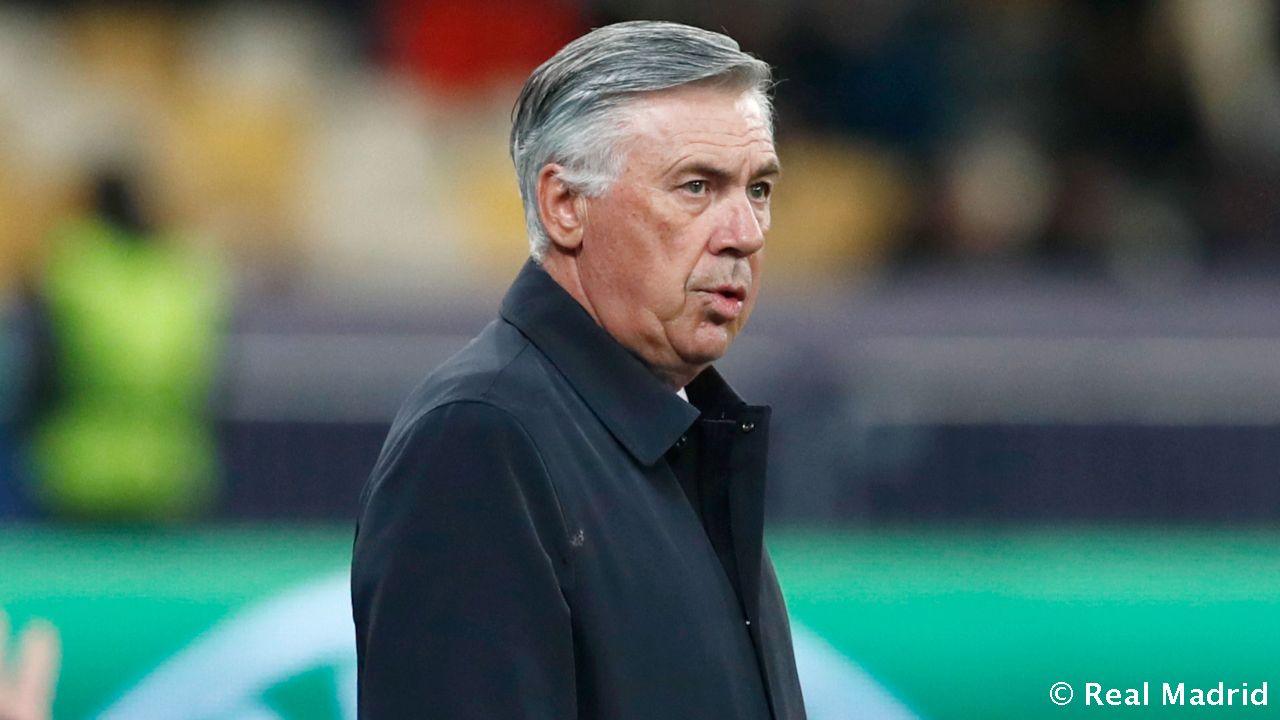 Новость на сайте FondoRuso.ru /assets/img//news/2021/2021-10-20-03-ancelotti.jpg