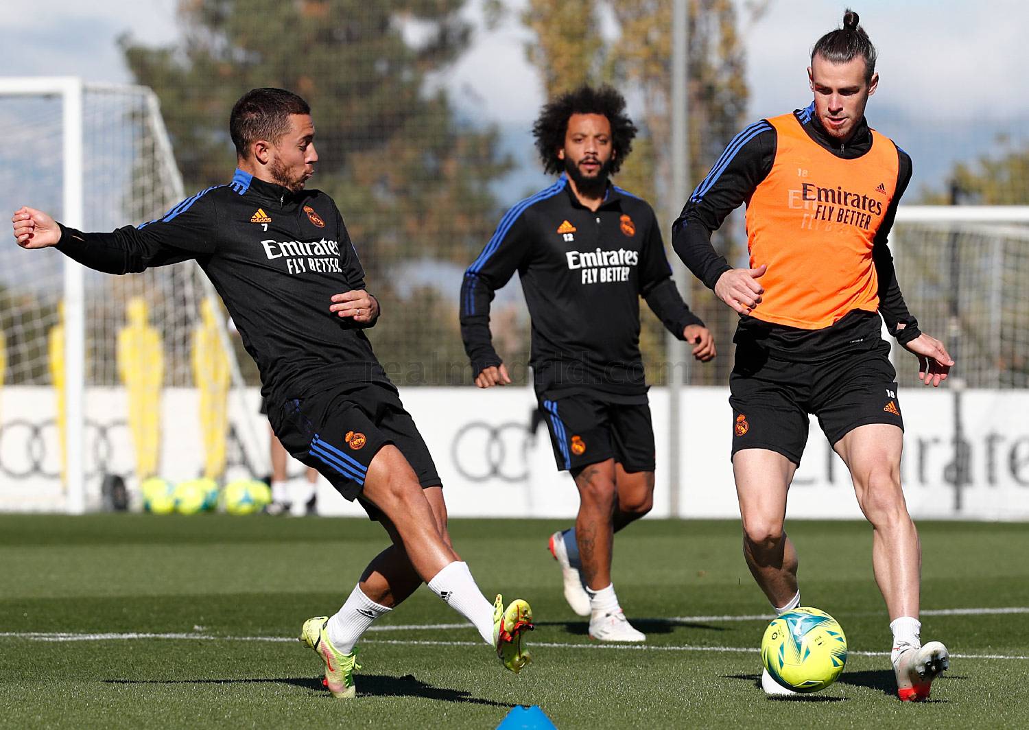 Новость на сайте FondoRuso.ru /assets/img//news/2021/2021-11-05-29-training.jpg