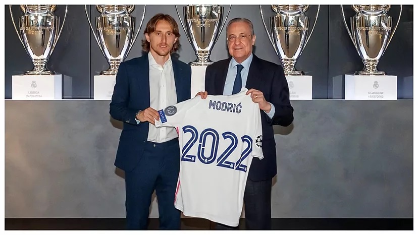 Новость на сайте FondoRuso.ru /assets/img//news/2021/2021-11-16-06-modric.jpg