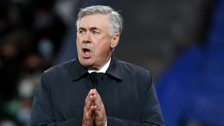 Новость на сайте FondoRuso.ru /assets/img//news/2021/2021-12-13-36-ancelotti.jpg