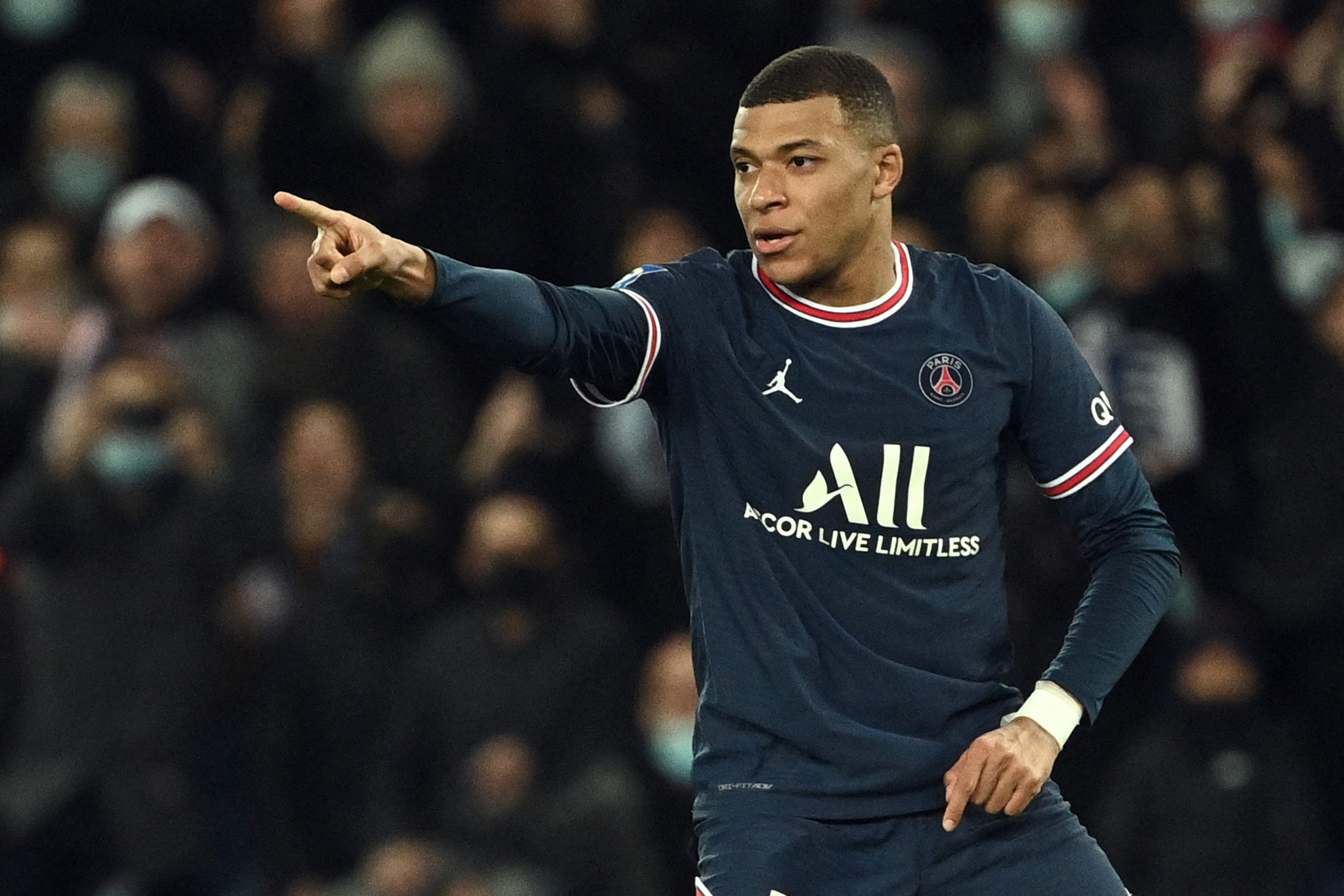 Новость на сайте FondoRuso.ru /assets/img//news/2021/2021-12-29-23-mbappe.jpeg