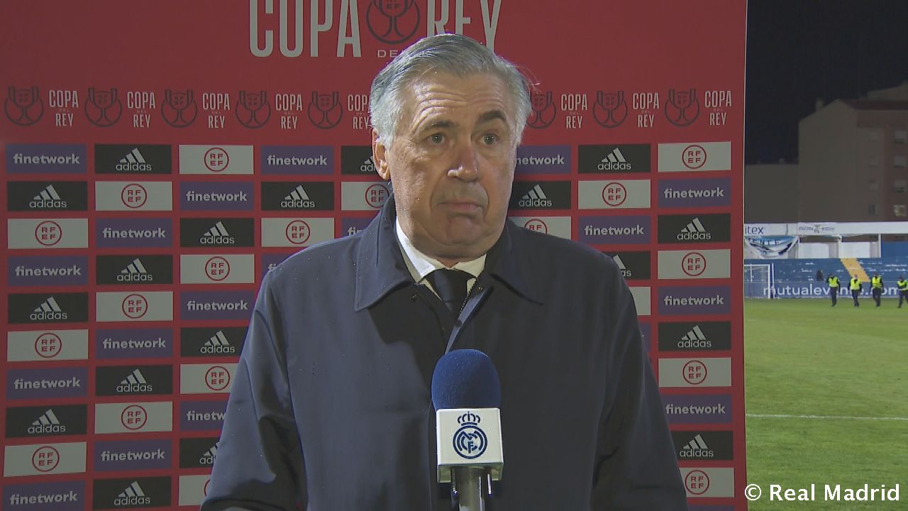 Новость на сайте FondoRuso.ru /assets/img//news/2021/2022-01-06-23-ancelotti.jpg