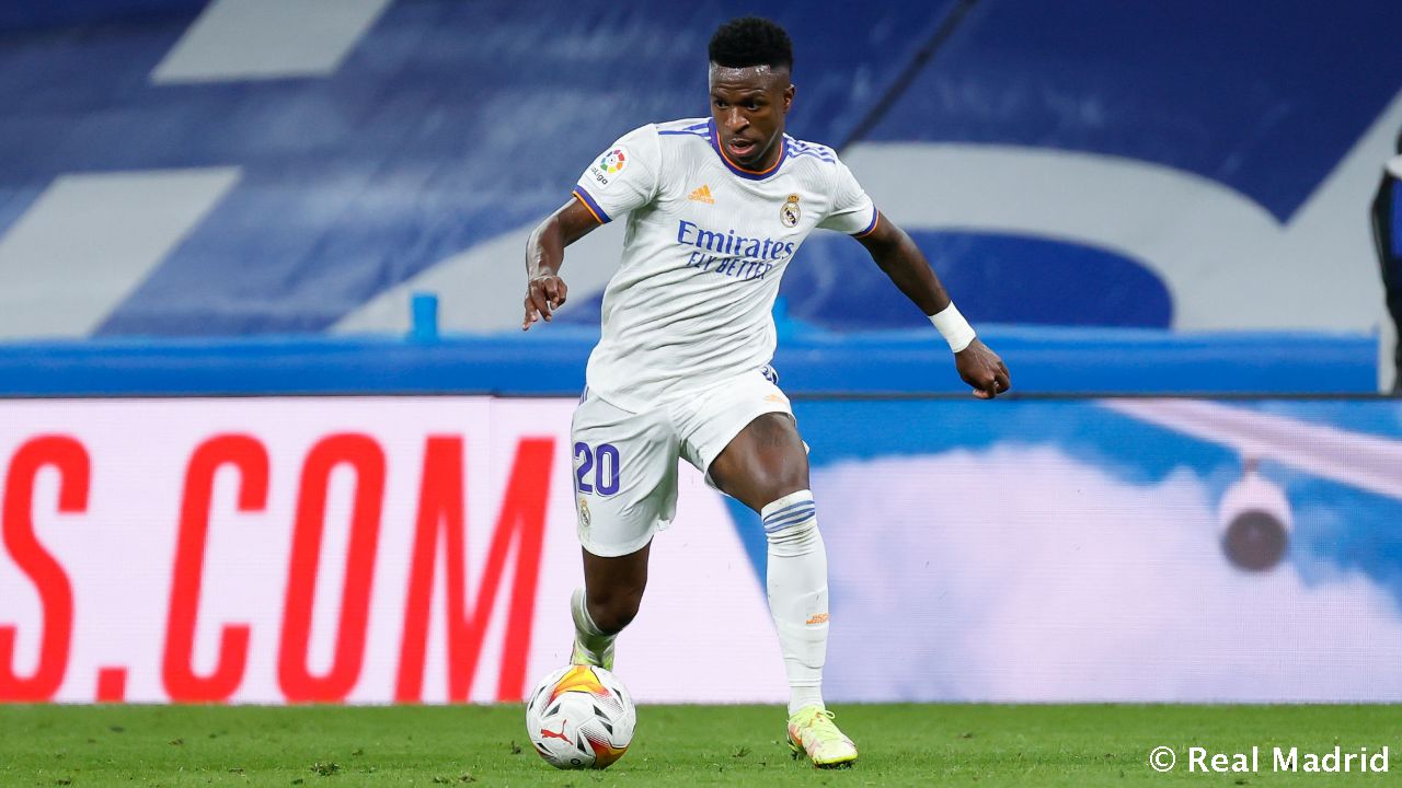 Новость на сайте FondoRuso.ru /assets/img//news/2021/2022-02-11-26-vinicius.jpg