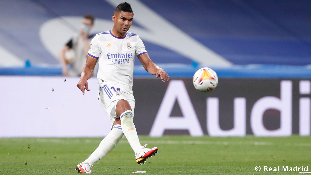 Новость на сайте FondoRuso.ru /assets/img//news/2021/2022-03-13-54-casemiro.jpg