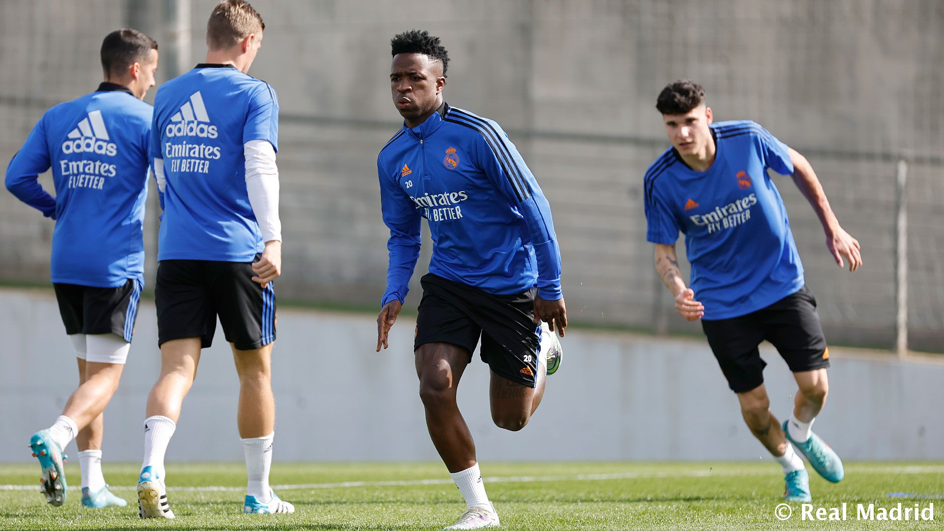 Новость на сайте FondoRuso.ru /assets/img//news/2021/2022-03-28-48-training.jpg