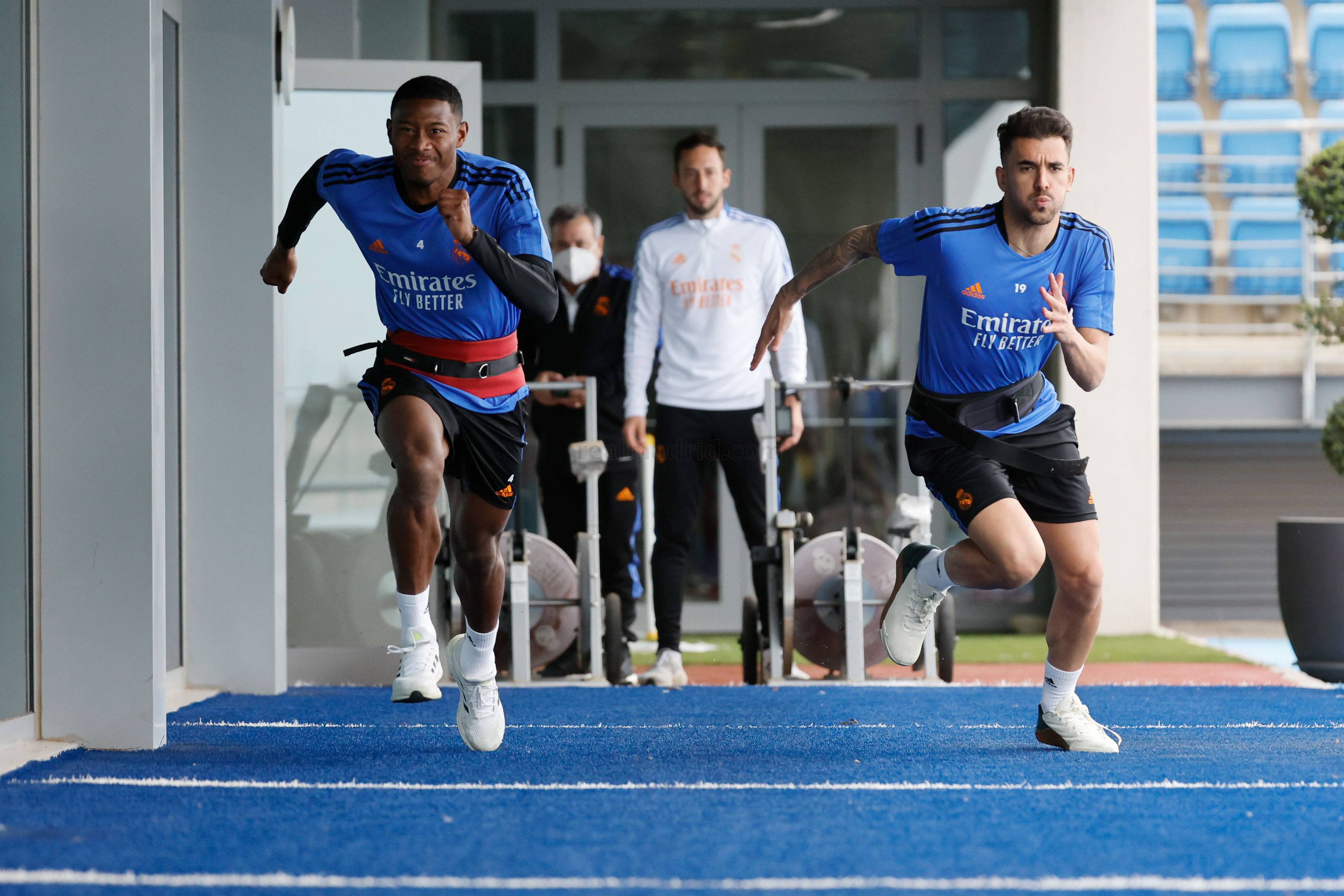 Новость на сайте FondoRuso.ru /assets/img//news/2021/2022-03-29-28-training.jpg