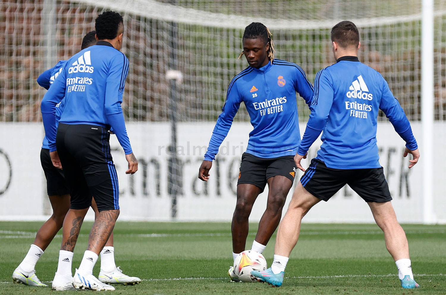 Новость на сайте FondoRuso.ru /assets/img//news/2021/2022-04-19-52-training.jpg