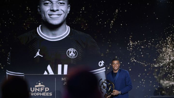 Новость на сайте FondoRuso.ru /assets/img//news/2021/2022-05-16-14-mbappe.jpg