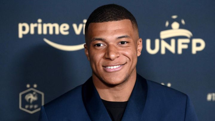 Новость на сайте FondoRuso.ru /assets/img//news/2021/2022-05-17-34-mbappe.jpg
