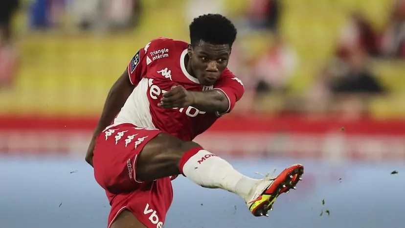 Новость на сайте FondoRuso.ru /assets/img//news/2021/2022-05-24-09-tchouameni.jpg