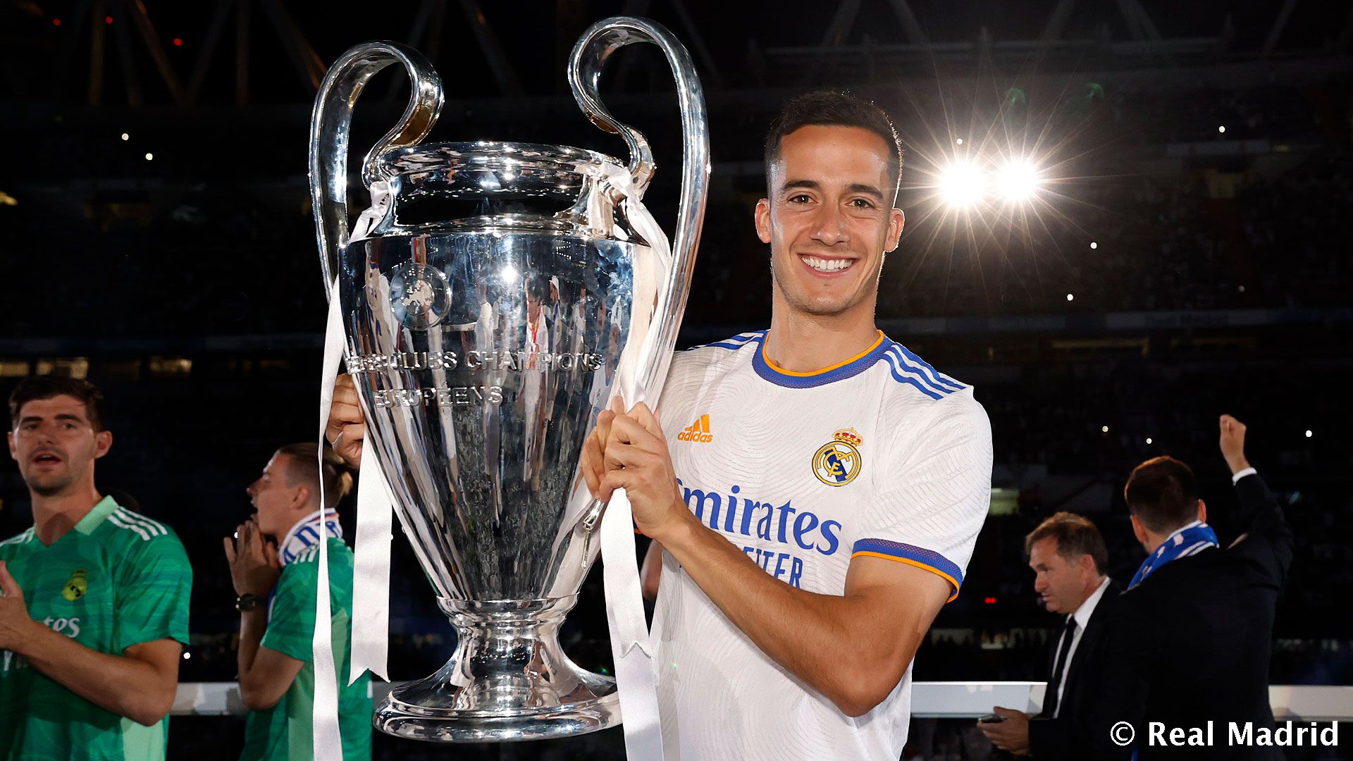 Новость на сайте FondoRuso.ru /assets/img//news/2021/2022-07-01-52-lucas-1.jpeg