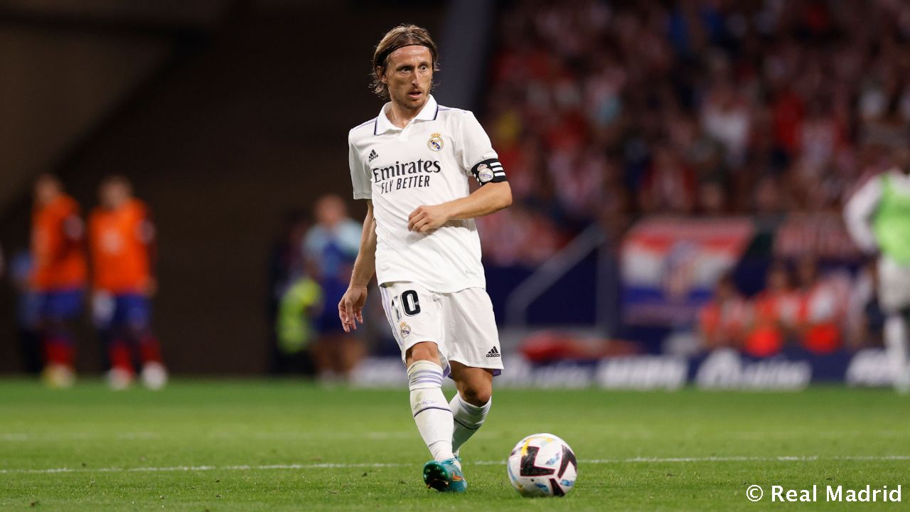 Новость на сайте FondoRuso.ru /assets/img//news/2021/2022-09-19-19-modric.jpg