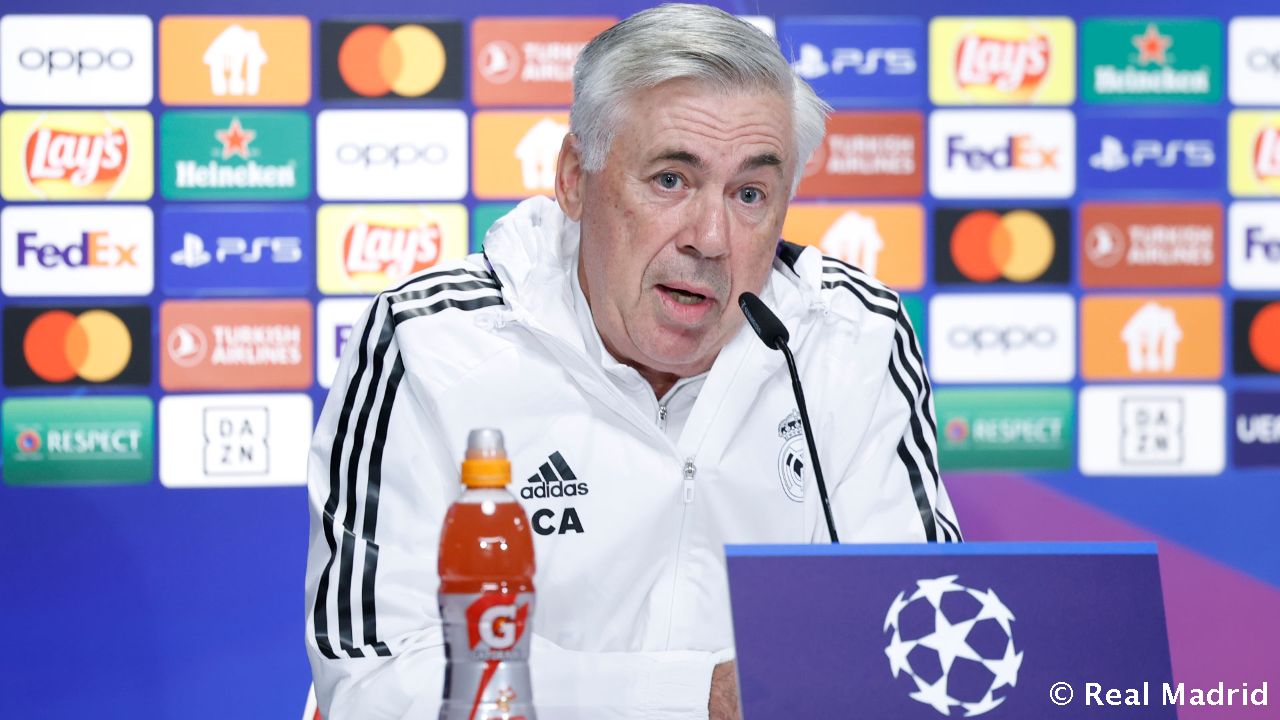 Новость на сайте FondoRuso.ru /assets/img//news/2021/2022-10-25-32-ancelotti.jpg