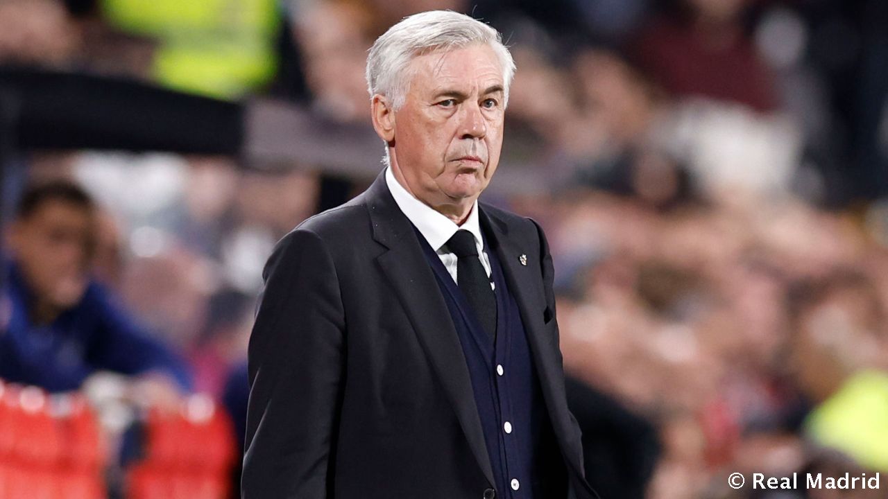 Новость на сайте FondoRuso.ru /assets/img//news/2021/2022-11-08-30-ancelotti.jpg