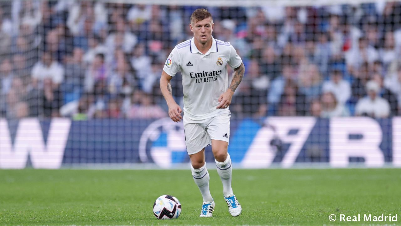 Новость на сайте FondoRuso.ru /assets/img//news/2021/2022-11-09-27-kroos.jpg