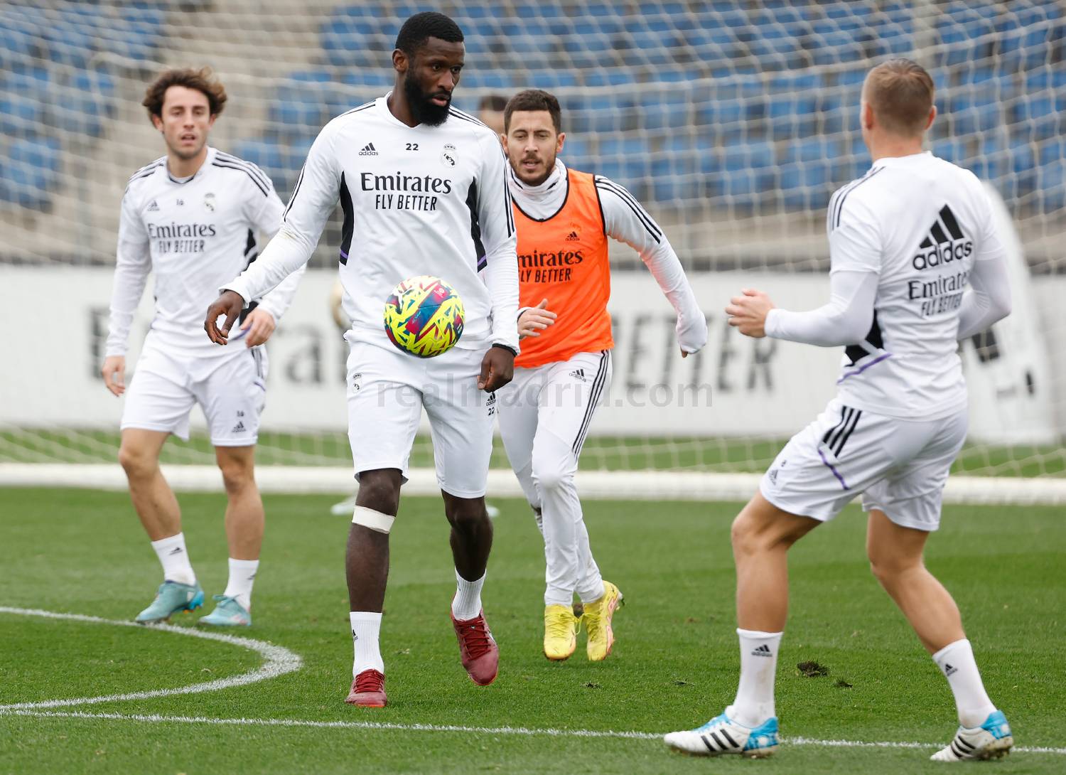 Новость на сайте FondoRuso.ru /assets/img//news/2022/2022-12-18-52-training.jpg