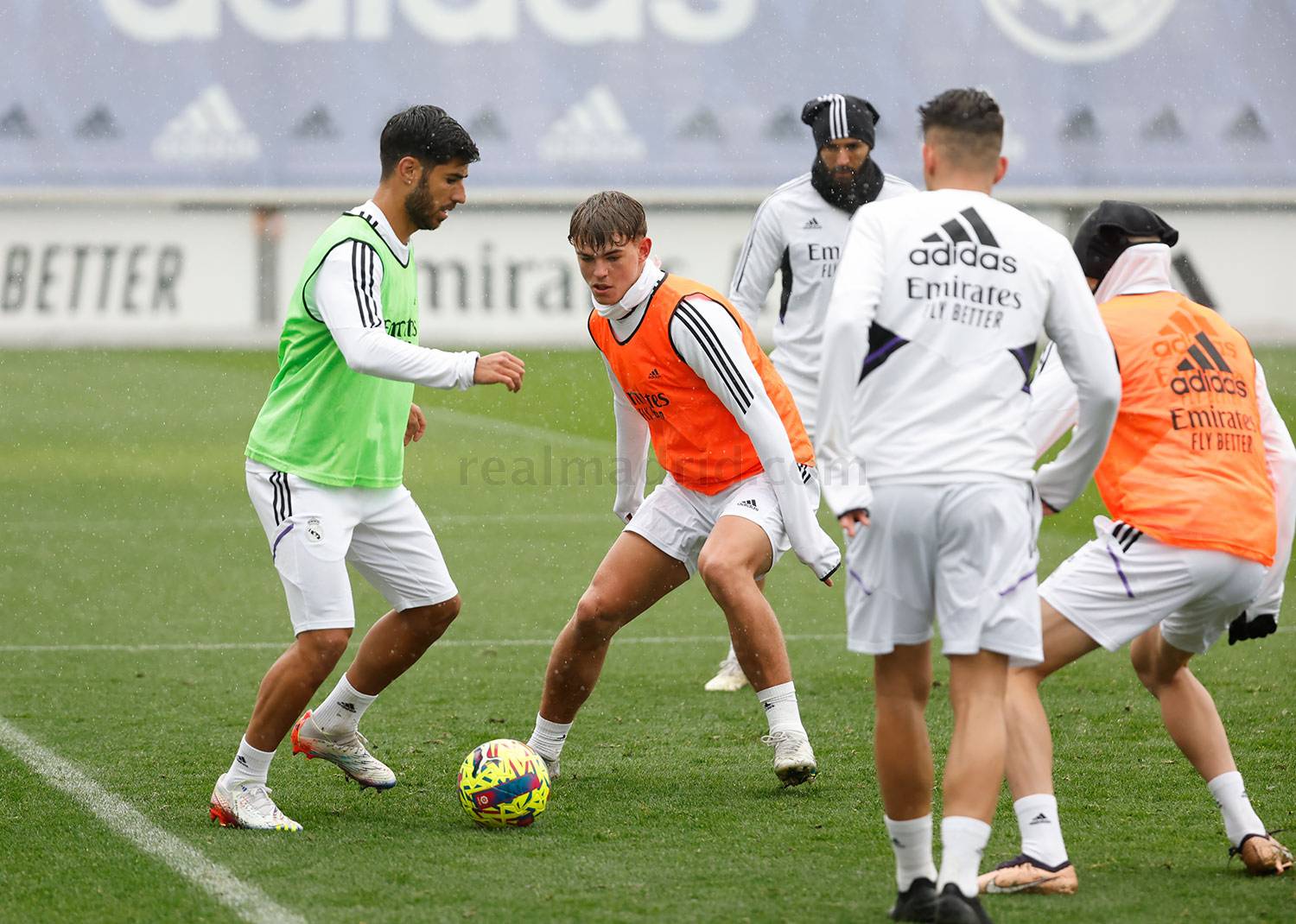 Новость на сайте FondoRuso.ru /assets/img//news/2022/2022-12-20-30-training.jpg