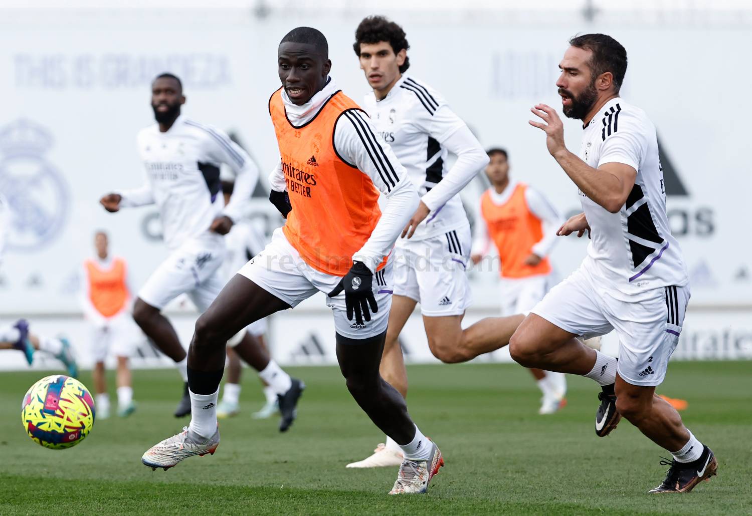 Новость на сайте FondoRuso.ru /assets/img//news/2022/2022-12-22-26-training.jpg