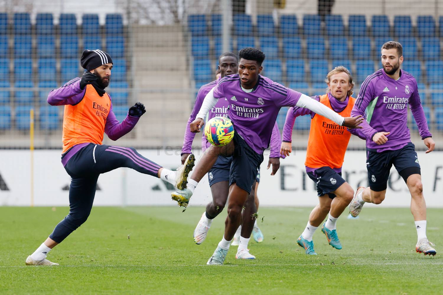 Новость на сайте FondoRuso.ru /assets/img//news/2022/2022-12-29-40-training.jpg